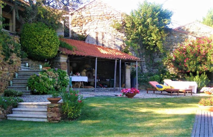 Casa Da Pedra - Turismo Rural Bragado المظهر الخارجي الصورة