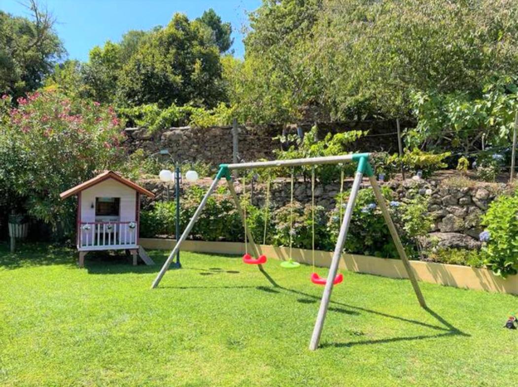 Casa Da Pedra - Turismo Rural Bragado المظهر الخارجي الصورة