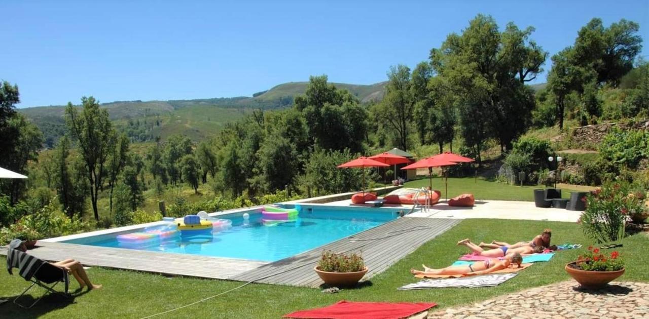 Casa Da Pedra - Turismo Rural Bragado المظهر الخارجي الصورة