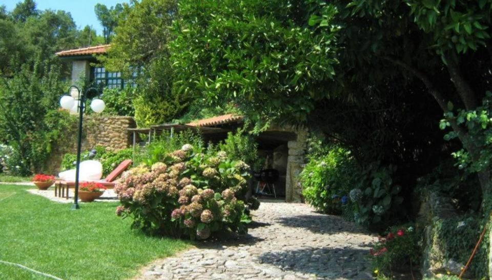 Casa Da Pedra - Turismo Rural Bragado المظهر الخارجي الصورة