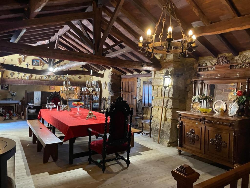 Casa Da Pedra - Turismo Rural Bragado الغرفة الصورة