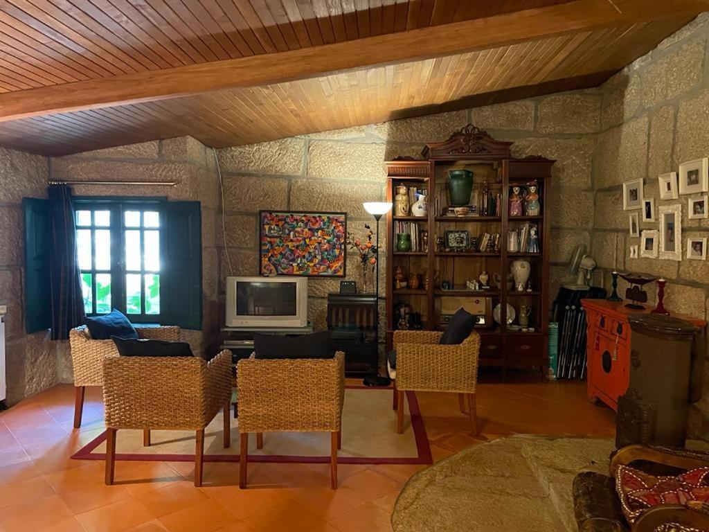 Casa Da Pedra - Turismo Rural Bragado الغرفة الصورة